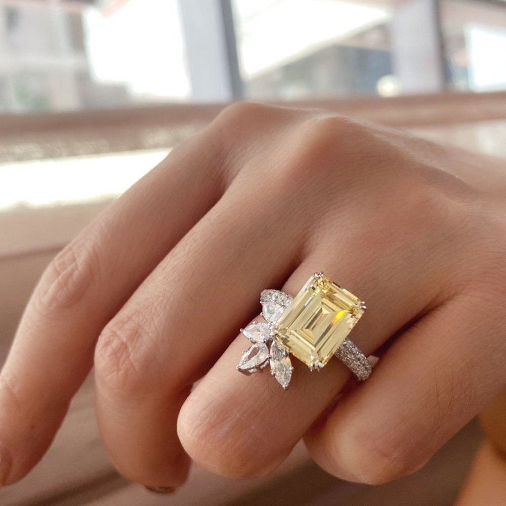 🎁 Yellow CZ Silver Plated Flower Rectangle Crystal Ring for Women, HA4399-6 - Picture 3 of 5